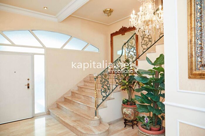 Casa en venta de 5 habitaciones, Comunitat Valenciana, València