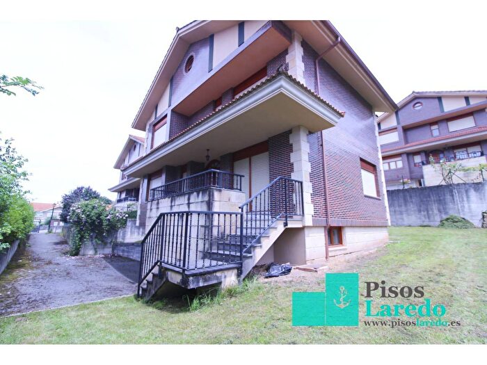 Cantabria, Cantabria: Casa en venta de 5 habitaciones