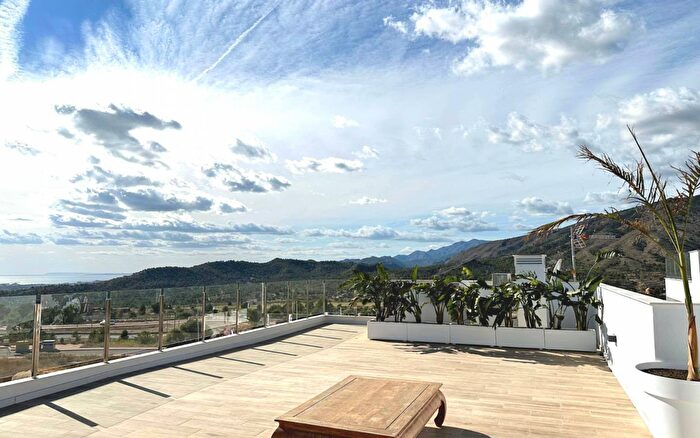 Casa de 3 habitaciones en venta en Comunitat Valenciana, Alicante