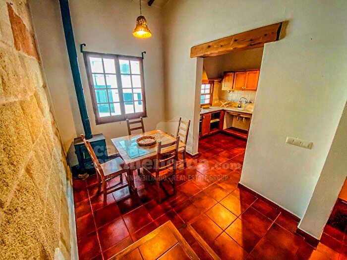 Casas en venta y pisos alquiler - 2