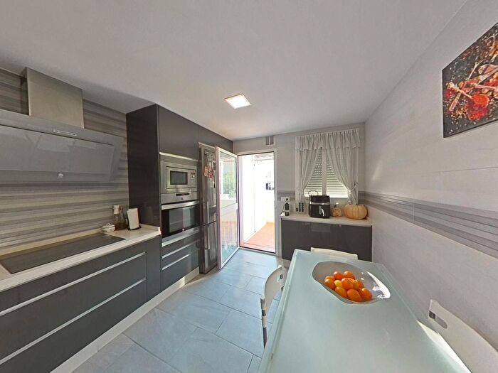 Noroeste, Arroyo del Moro Noreña: Casa en venta de 5 habitaciones