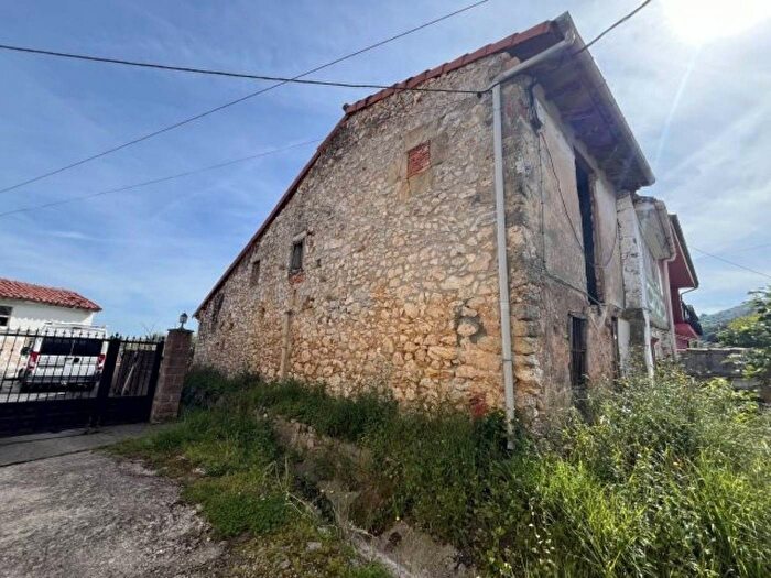 Casa en venta de 4 habitaciones en Cantabria, Cantabria