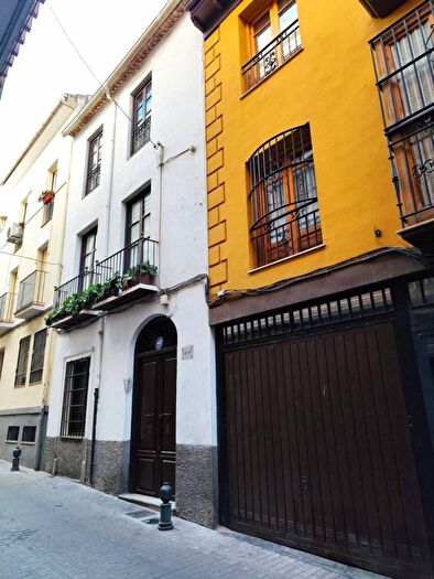 Casa en venta de 16 habitaciones, Andalucía, Granada