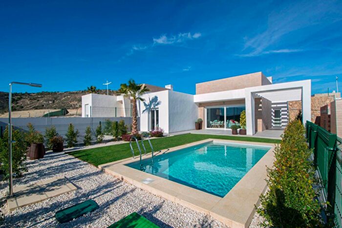 Casa en venta de 3 habitaciones: Comunitat Valenciana, Alicante