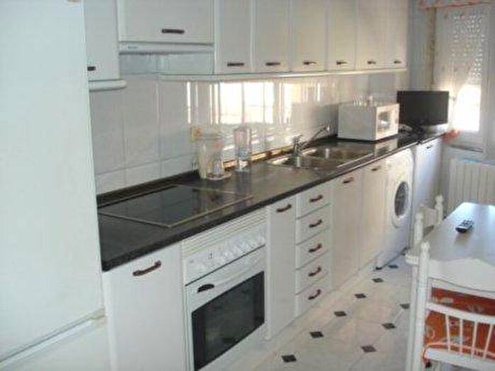 Casas en venta y pisos alquiler - 2