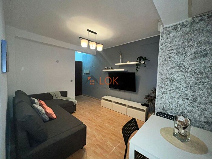 Piso de 2 habitaciones en venta en Centro, Perchel Norte