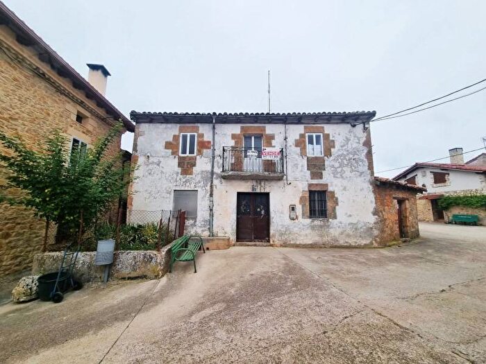 Casa en venta de 3 habitaciones en Castilla y León, Burgos