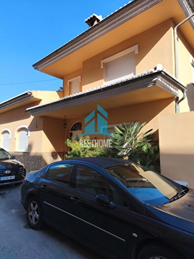 Simat de la Valldigna, Valencia: Casa en venta de 7 habitaciones