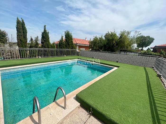 La Dehesa de Moratalaz, Illescas: Casa en venta de 4 habitaciones