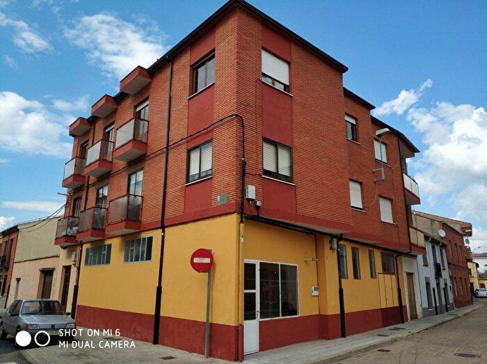 Piso de 4 habitaciones en venta en Castilla y León, León