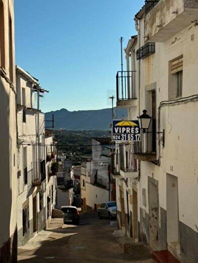 Casa de 4 habitaciones en venta en Extremadura, Cáceres