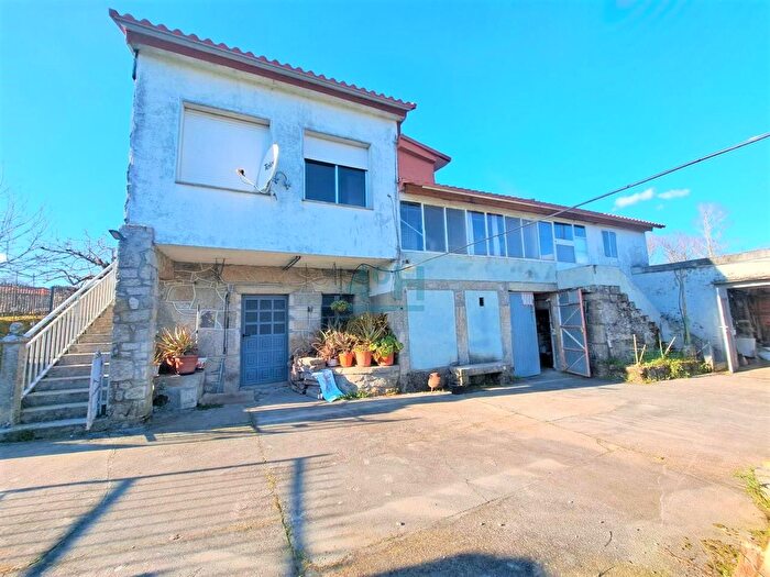 Casa en venta de 3 habitaciones: Vilamarín, Ourense
