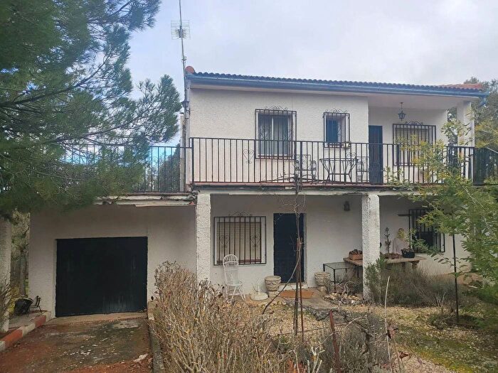 Casa en venta de 4 habitaciones, Castilla y León, Segovia