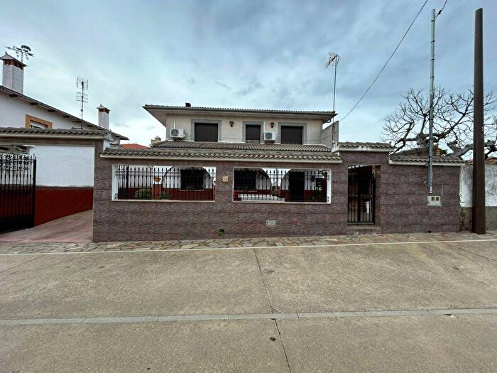 Extremadura, Cáceres: Casa en venta de 4 habitaciones