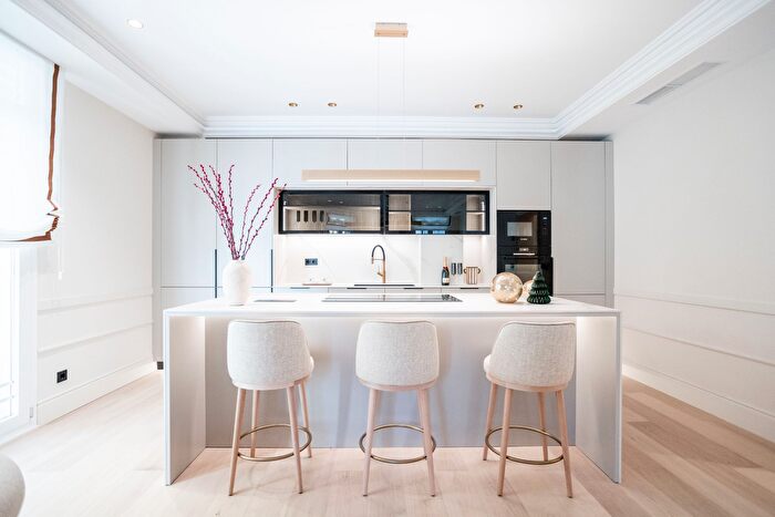 Barrio de Salamanca, Recoletos: Piso en venta de 2 habitaciones