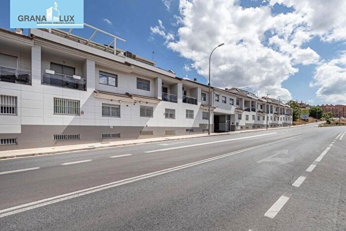 Andalucía, Granada: Casa en venta de 4 habitaciones
