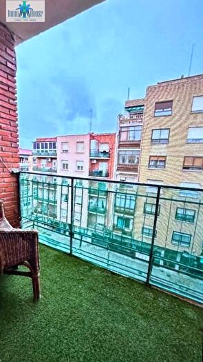 Piso en venta de 4 habitaciones, Albacete, Castilla - La Mancha