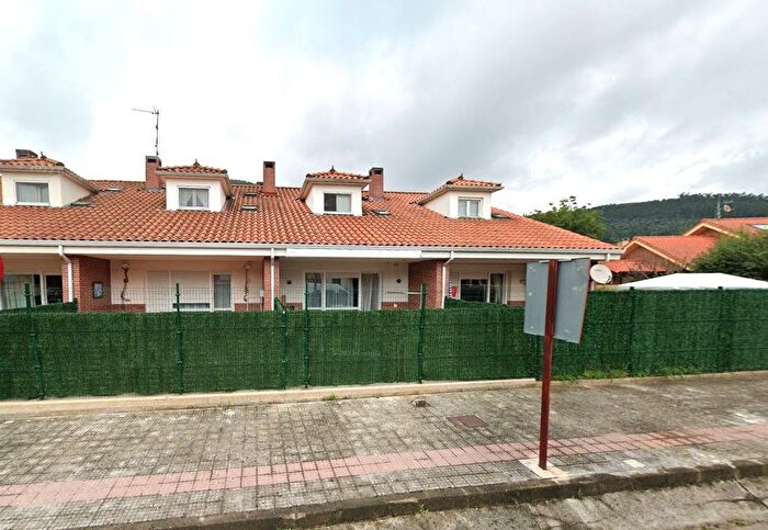 Casas en venta y pisos alquiler - 3