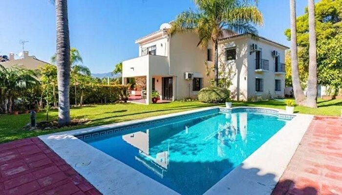 Andalucía, Málaga: Casa en venta de 5 habitaciones