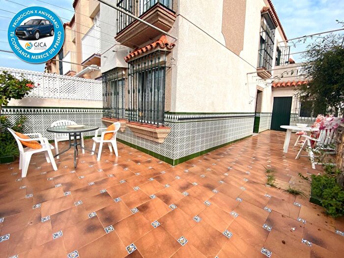Casa en venta de 3 habitaciones: Santuario La Laguna, Chipiona