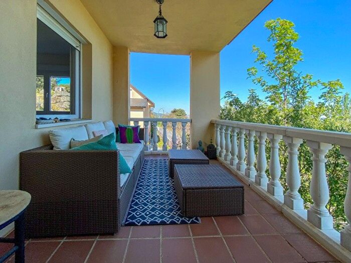 Casa en venta de 4 habitaciones en Los Ángeles de San Rafael, El Espinar