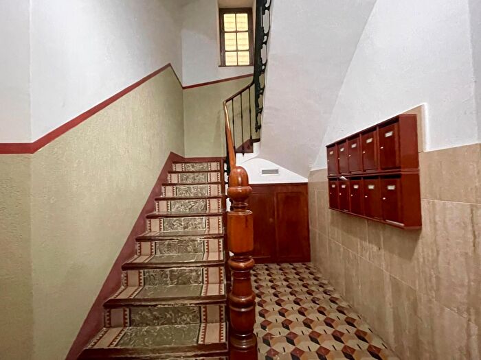 Piso en venta de 4 habitaciones, Centro, Mercado