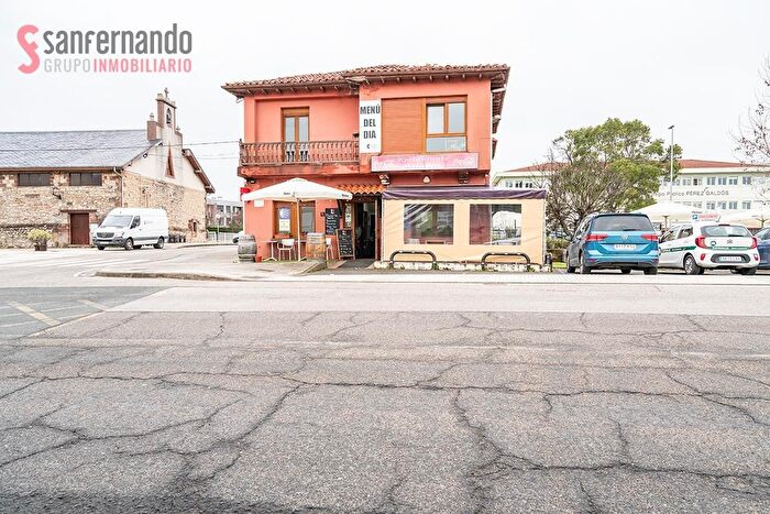 Casa en venta de 3 habitaciones, Polanco, Cantabria
