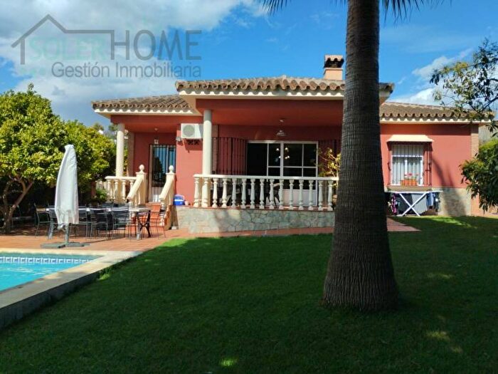 Andalucía, Málaga: Casa en venta de 4 habitaciones