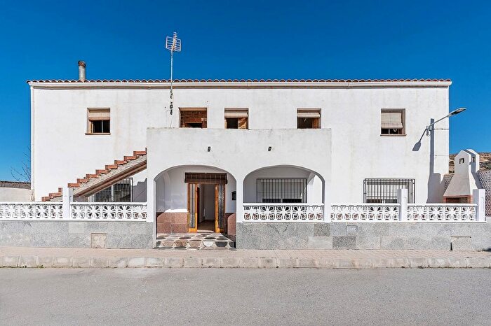 Casa en venta de 12 habitaciones: Andalucía, Granada