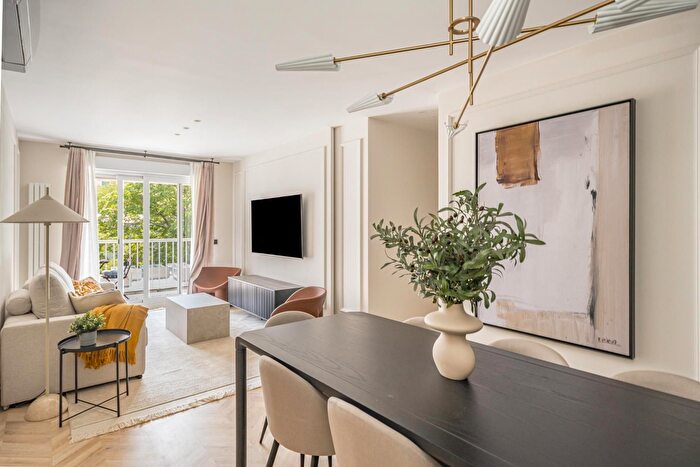 Piso de 2 habitaciones en venta en Barrio de Salamanca, Recoletos