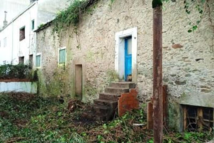 Casa en venta de 8 habitaciones: Navia, Asturias