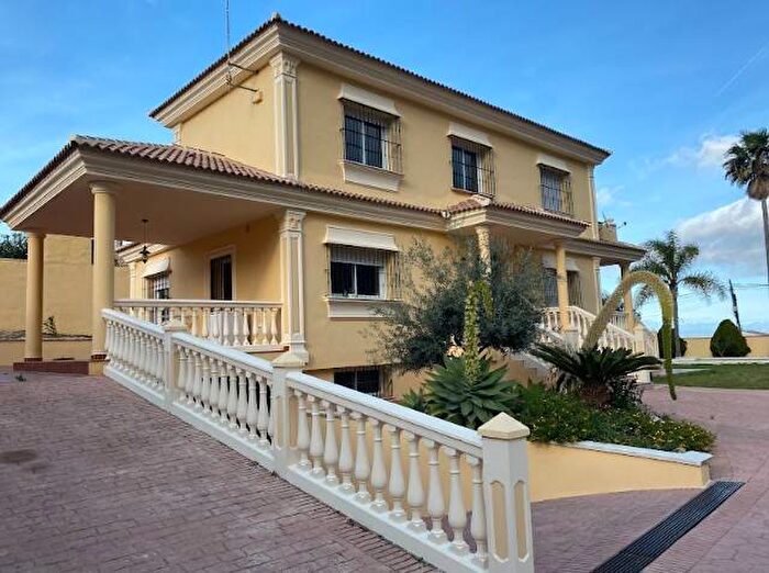 Casa en venta de 4 habitaciones: Andalucía, Málaga