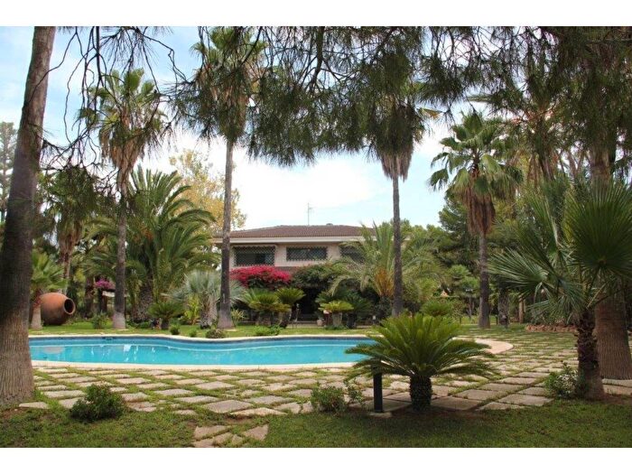 Comunitat Valenciana, Alicante: Casa en venta de 5 habitaciones