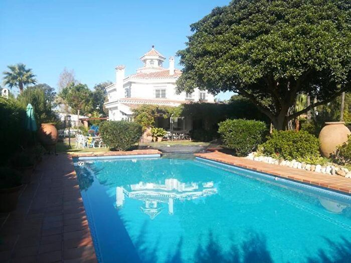 Casa en venta de 4 habitaciones, Andalucía, Málaga