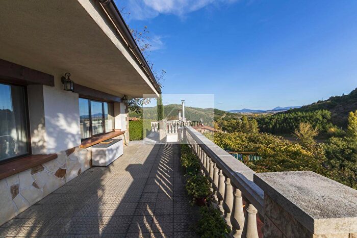 Comunidad Foral de Navarra, Navarra: Casa en venta de 5 habitaciones