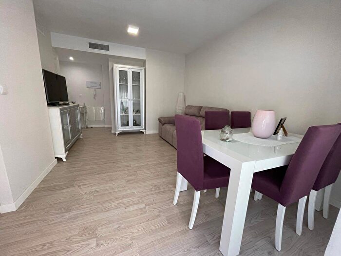 Piso en venta de 2 habitaciones en Comunitat Valenciana, Alicante