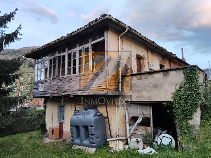 Casa en venta de 3 habitaciones en Principado de Asturias, Asturias