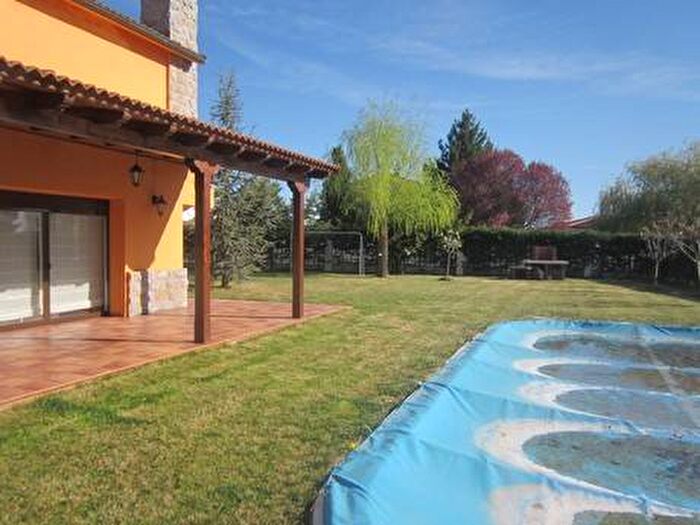 Casa de 5 habitaciones en venta en Valencia de Don Juan, Castilla y León