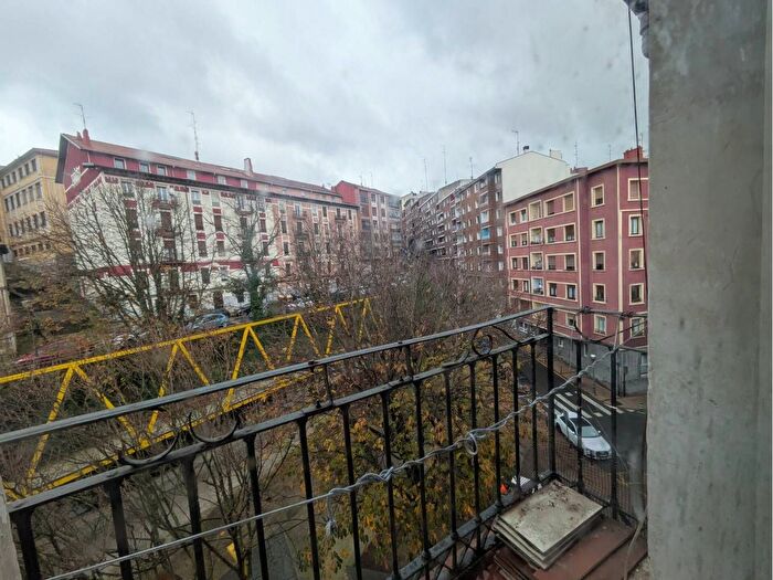 Txabarri La Unión Vista Alegre, Sestao: Piso en venta de 3 habitaciones