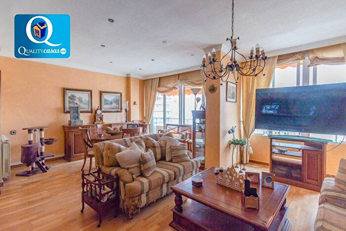 Casas en venta y pisos alquiler - 2