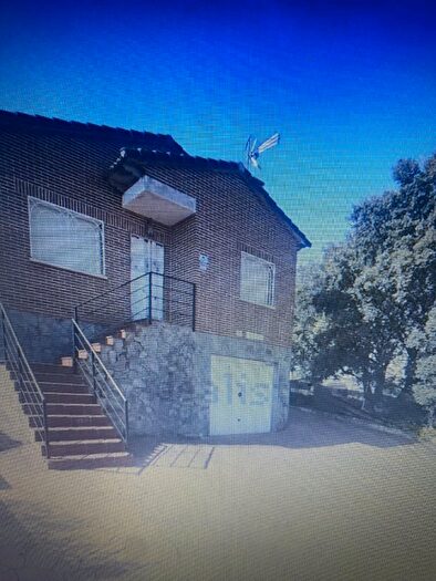 Casa en venta de 4 habitaciones: Trijueque, Guadalajara