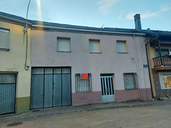 Casa de 3 habitaciones en venta en Castilla y León, León