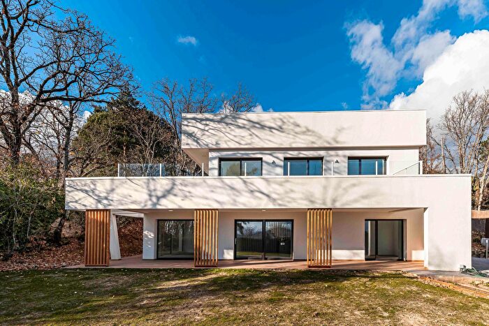 Casa en venta de 4 habitaciones: Miraflores de la Sierra, Madrid
