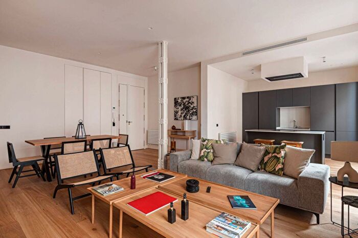 Piso de 3 habitaciones en venta en Comunidad de Madrid, Madrid