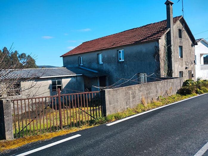 Casa en venta en Vilarmaior, A Coruña