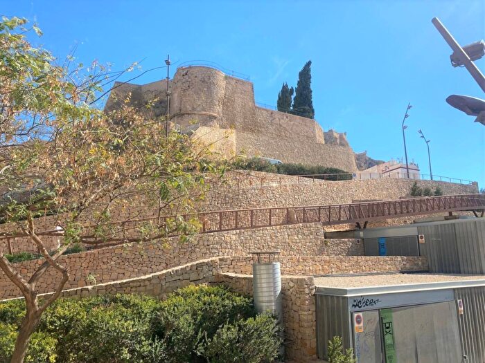 Piso en venta de 2 habitaciones, Comunitat Valenciana, Alicante
