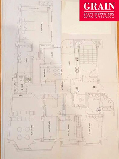 Piso en venta de 5 habitaciones en Castilla La Mancha, Albacete