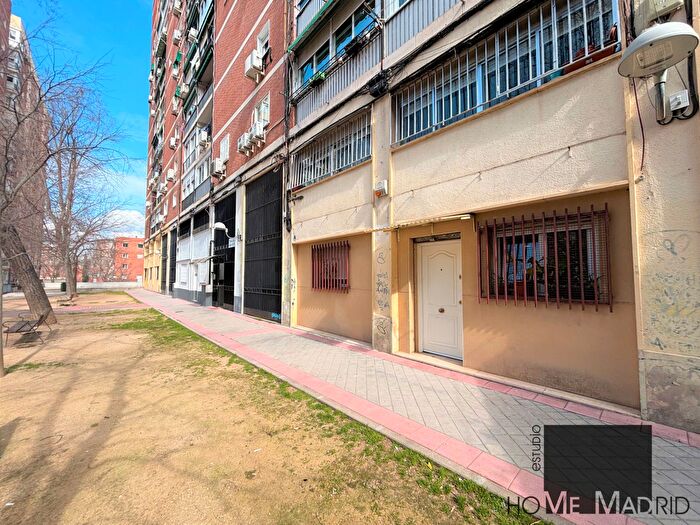 Piso de 2 habitaciones en venta en Fuencarral El Pardo, Pilar