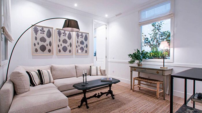Piso de 2 habitaciones en venta en Comunidad de Madrid, Madrid