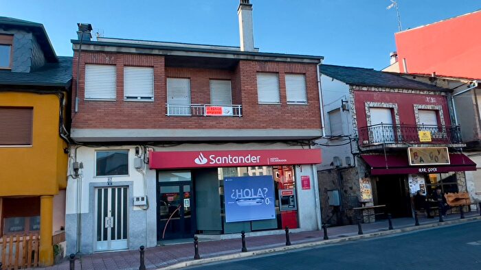 Casa en venta de 4 habitaciones, Camponaraya, León